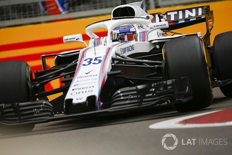 A Williams tagadja, hogy a Mercedes ügyfélcsapatává válna