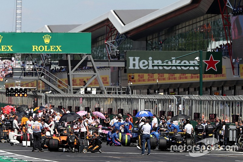 Ecclestone says he attempted to buy Silverstone