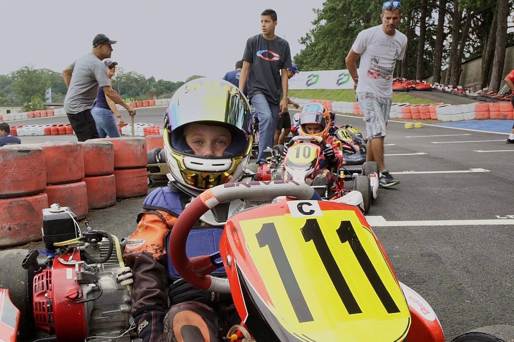 Série da HBO Max fala sobre novos talentos do kart