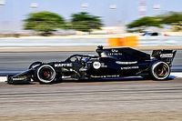 La fotos del test de Alonso con el Renault RS18 de F1 en Bahrein