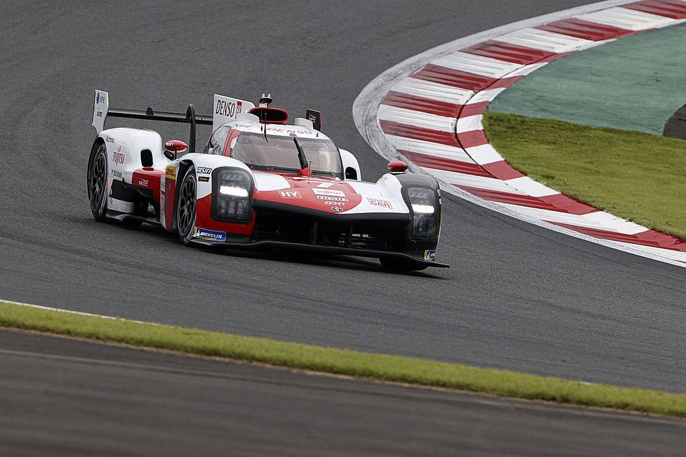 #7 Toyota Gazoo Racing Toyota GR010 - Hybrid LMP1: Mike Conway, Kamui Kobayashi, Jos&eacute; Mar&iacute;a L&oacute;pez