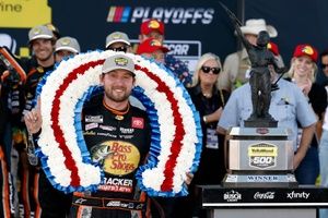 Desastre para Hendrick y victoria de Chase Briscoe en Talladega