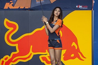 Fotogallery: ecco le grid girl del GP di Thailandia di MotoGP