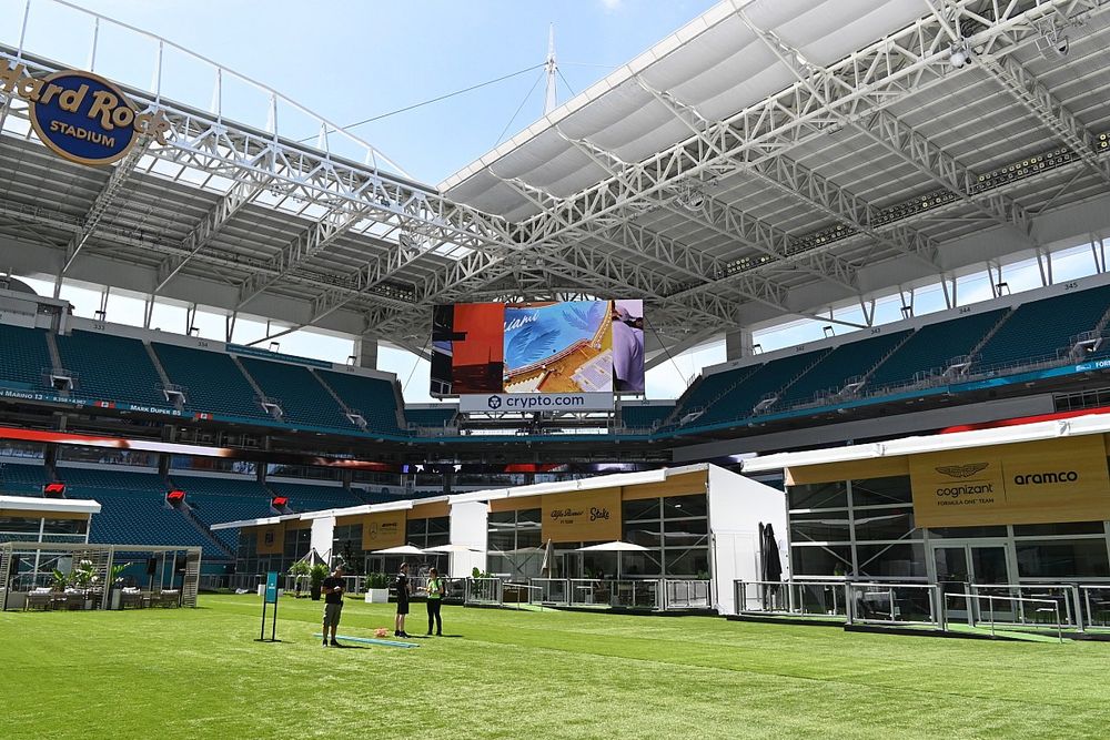 Fotos Así es paddock de la F1 en el Hard Rock Stadium de Miami