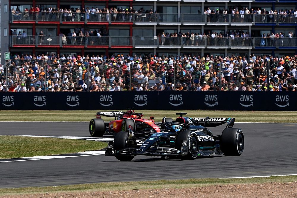 George Russell, Mercedes F1 W14, Charles Leclerc, Ferrari SF-23