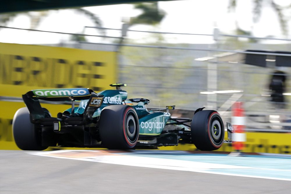 Fernando Alonso, Aston Martin AMR23