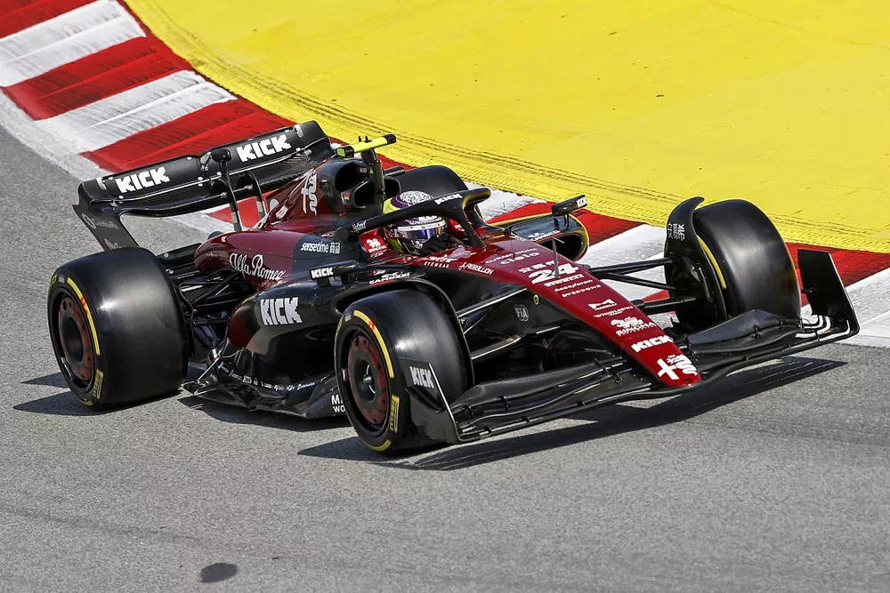 Zhou Guanyu, Alfa Romeo C43