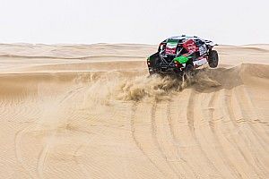 Al Rajhi festeja ante la debacle de Al Attiyah y los problemas de Loeb