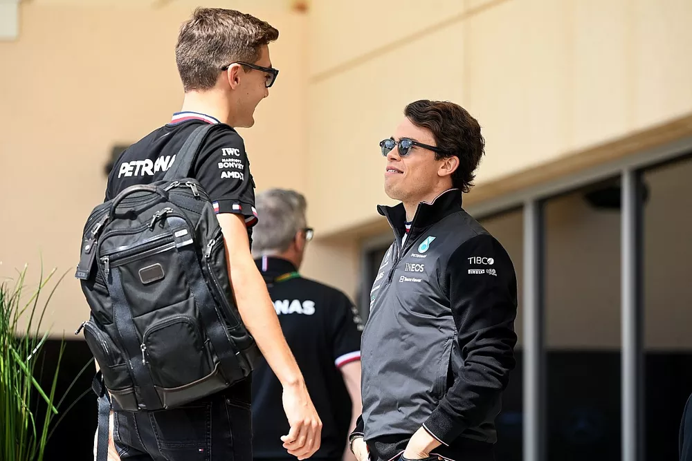 George Russell, Mercedes-AMG, Nyck de Vries (NLD), Mercedes Benz EQ, EQ Silver Arrow 02 in paddock 