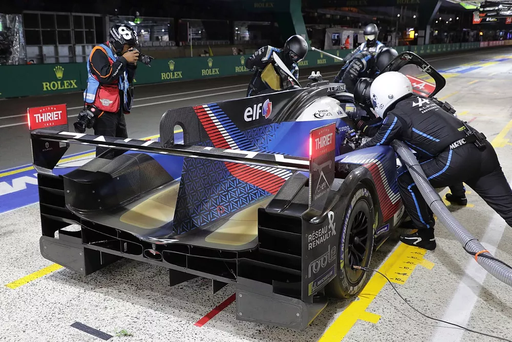 #36 Alpine Elf Team Alpine A480 - Gibson LMP1 of Andr&Atilde;&copy; Negrao, Nicolas Lapierre, Matthieu Vaxiviere