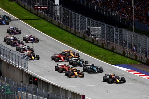 Villeneuve: El campeonato se est&aacute; cerrando, la temporada ser&aacute; interesante