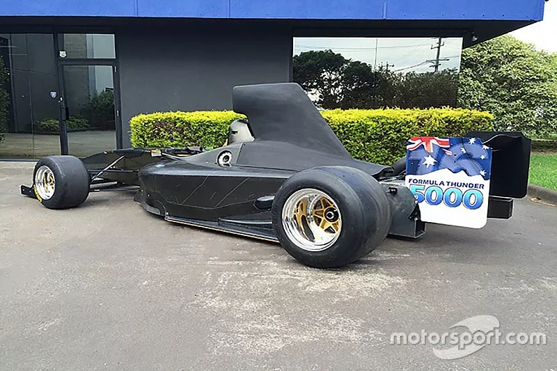 Formula Thunder 5000