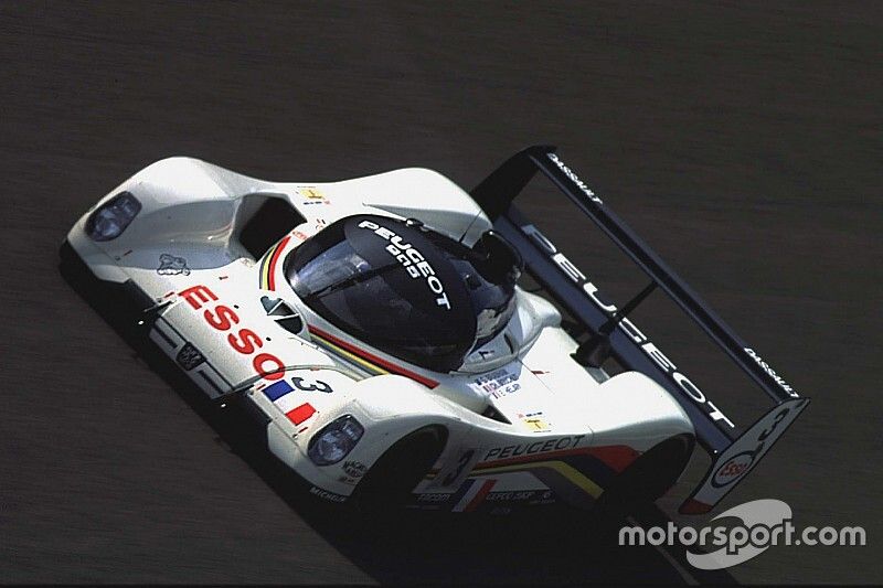 #3 Peugeot Sport Peugeot 905: Eric Helary, Christophe Bouchut, Geoff Brabham