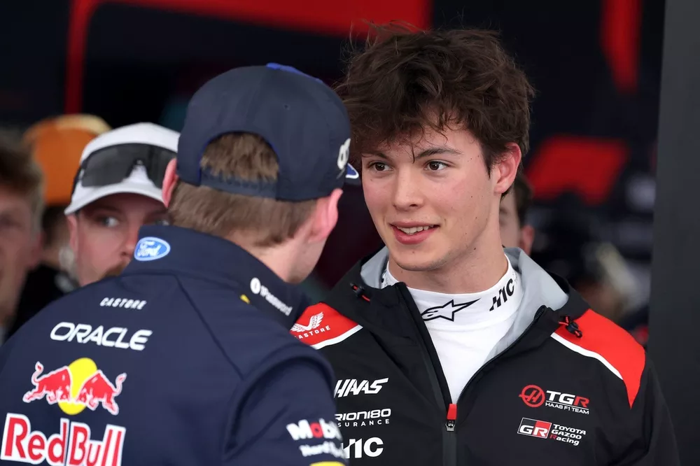 Max Verstappen, Red Bull Racing, Oliver Bearman, Haas F1 Team