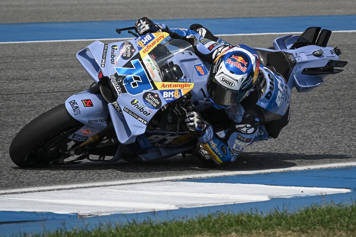 Alex Márquez: "A pesar del mercado, Ducati sigue trabajando igual con sus pilotos oficiales"