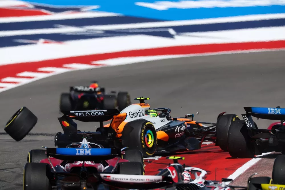 Lando Norris, McLaren crash