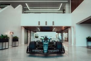Los secretos de la f&aacute;brica de Aston Martin F1: "50.000 planos y control total"