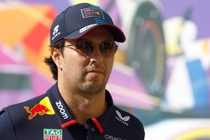 كاديلاك بصدد الإعلان عن سيرجيو بيريز ضمن تشكيلتها لموسم 2026 مع الكشف عن مدة عقده