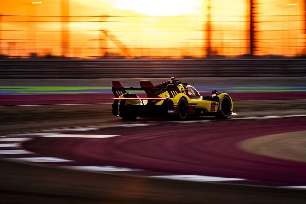 #83 AF Corse Ferrari 499P: Robert Kubica, Robert Szwarcman, Yifei Ye