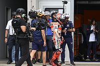 Márquez se ha fracturado un dedo en su caída en Sachsenring