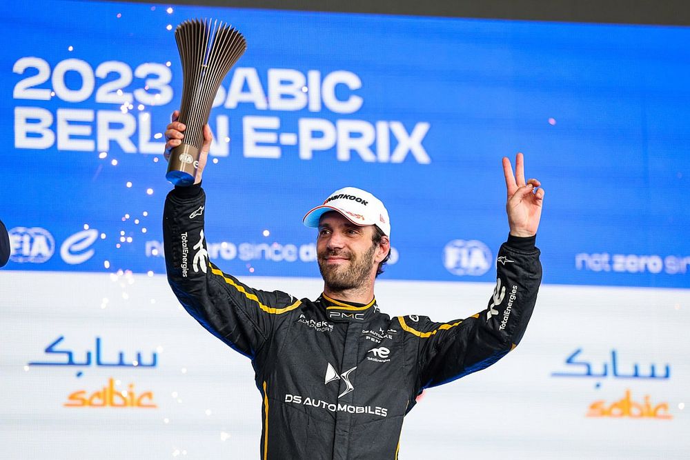Podio: tercer lugar Jean Eric-Vergne, DS Penske