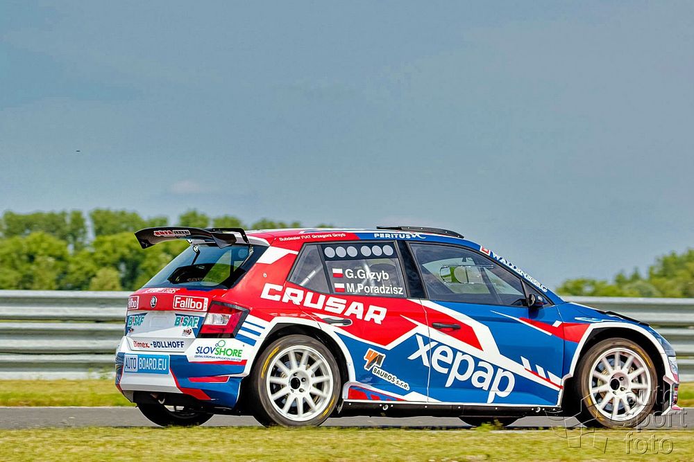 Grzegorz Grzyb, Michał Poradzisz, Skoda Fabia R5