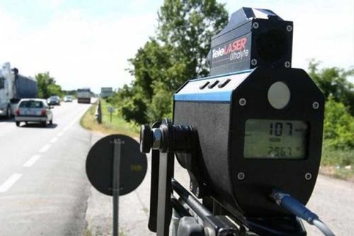 Radares en cascada: siguen funcionando y así te multarán este verano