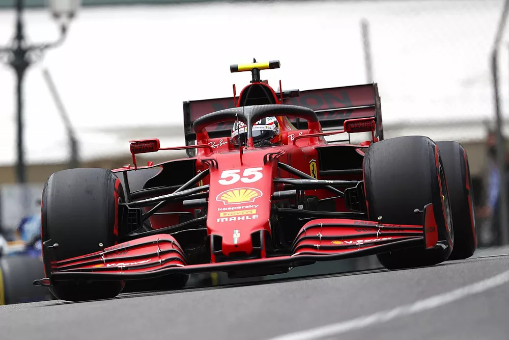 Carlos Sainz Jr., Ferrari SF21