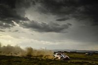 Ogier lidera un 1-2 de Toyota en el Rally Safari de Kenia