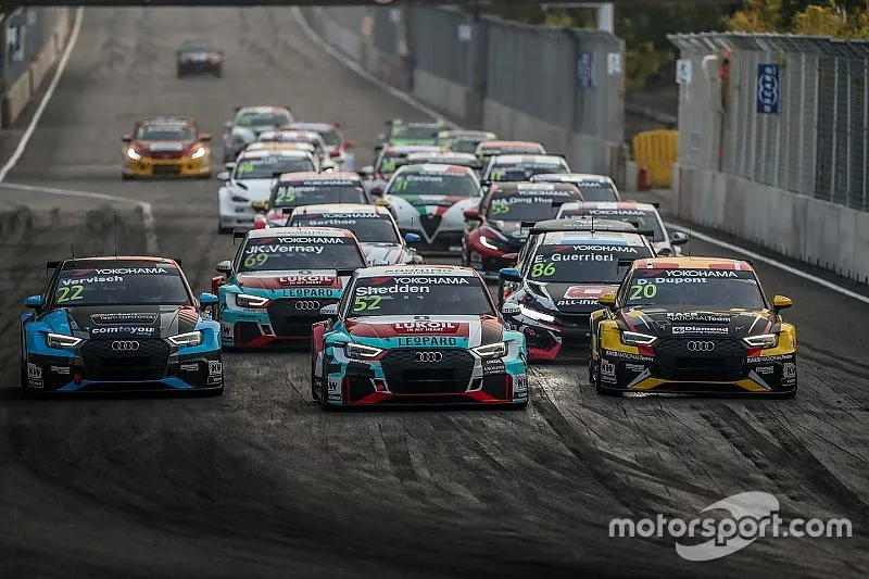 Fr&eacute;d&eacute;ric Vervisch, Audi Sport Team Comtoyou Audi RS 3 LMS, Denis Dupont, Comtoyou Racing Audi RS 3 LMS, Gordon Shedden, Audi Sport Leopard Lukoil Team Audi RS 3 LMS