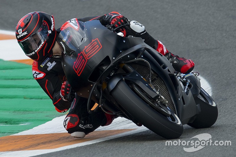 GALERIA: Lorenzo na Honda e mais - as novidades do teste em Valência