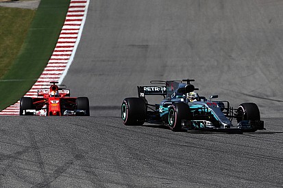 Ecclestone revela: “FIA e eu queríamos que Ferrari vencesse”