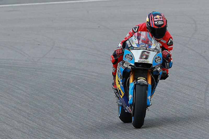 Stefan Bradl nach Training froh: