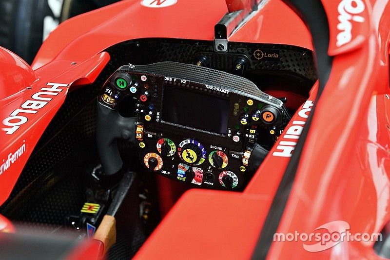 Ferrari SF71H, volante