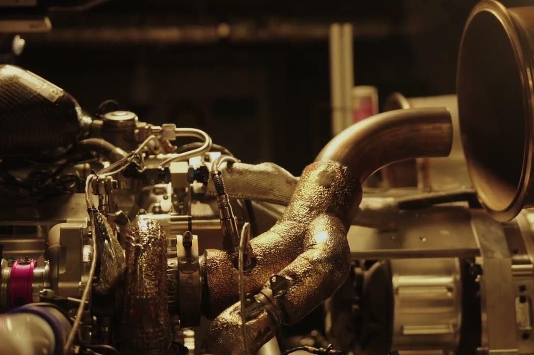 WEC | Il cuore McLaren inizia a battere: ecco il suono del V6 biturbo LMDh