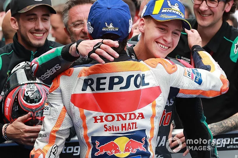 Le poleman Fabio Quartararo, Petronas Yamaha SRT, le troisi&egrave;me, Marc Marquez, Repsol Honda Team