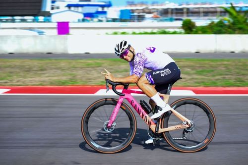 Mart&iacute;n: la maniobra de Bastianini en Misano "sobrepas&oacute; el l&iacute;mite"