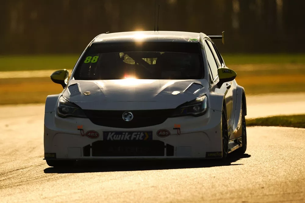 Mikey Doble, Power Maxed Racing Vauxhall Astra