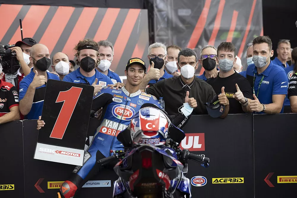 Toprak Razgatlioglu, PATA Yamaha WorldSBK Team takes pole position