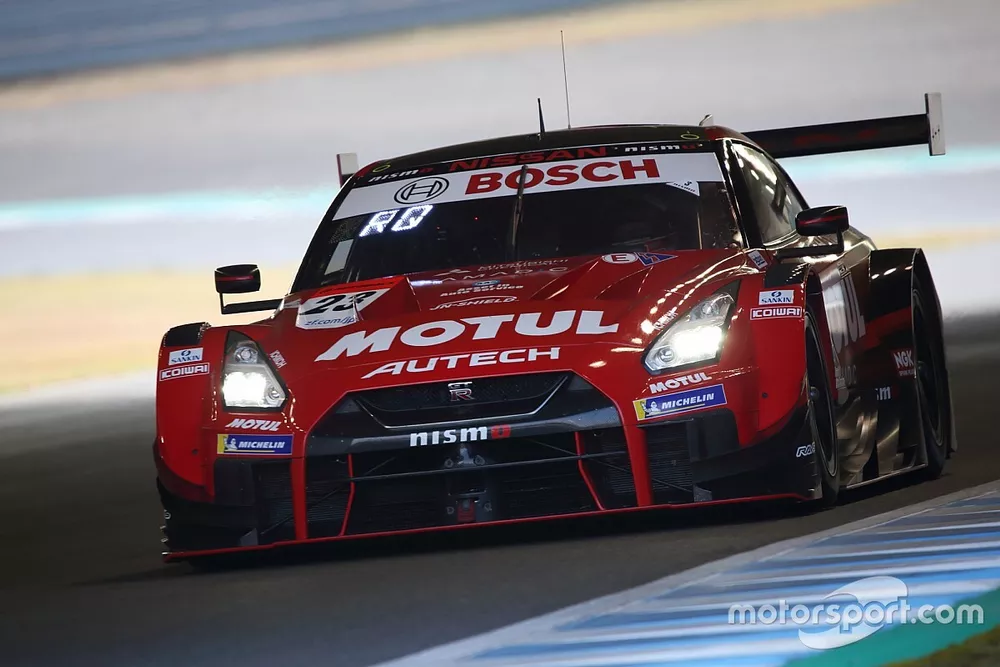 #23 MOTUL AUTECH GT-R