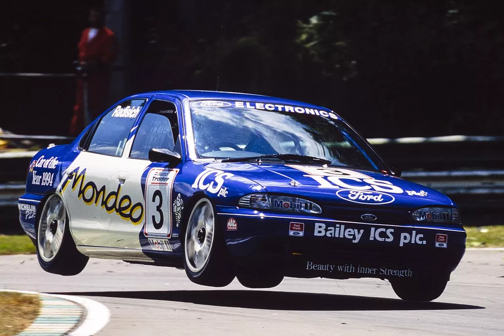 Paul Radisich, Team Mondeo, Ford Mondeo Ghia.