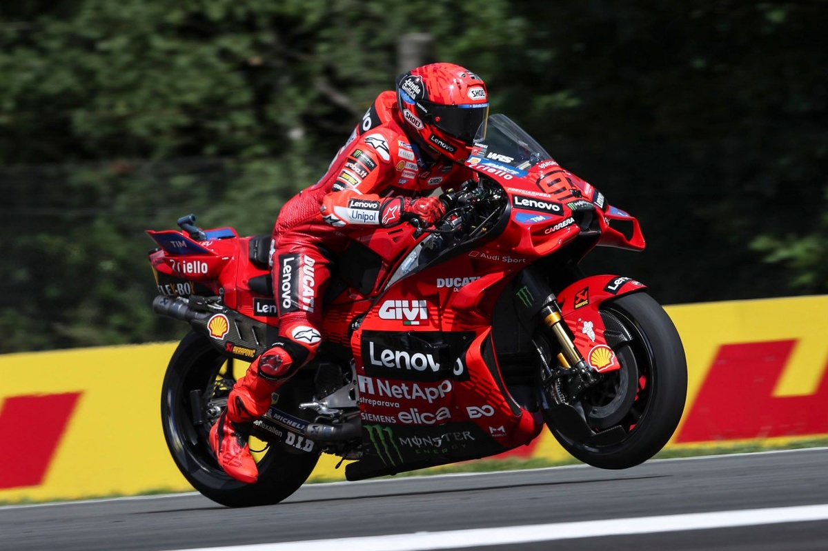 MotoGP Czech GP: Marc Marquez recovers from tyre pressure woes to win sprint 