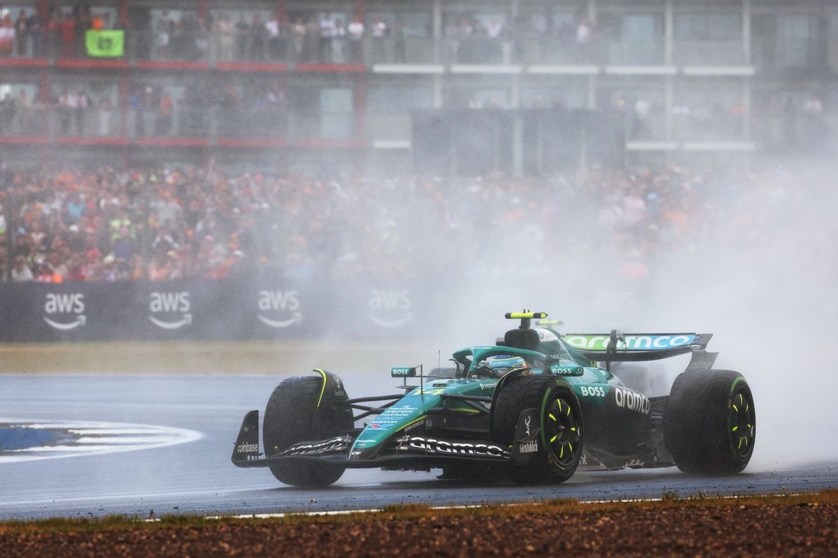 You can spray that again: Alonso’s wild solution to F1’s visibility problem