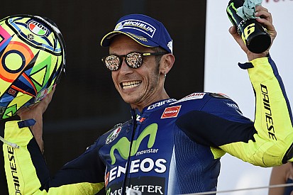 Rossi capai target naik podium pada start ke-300