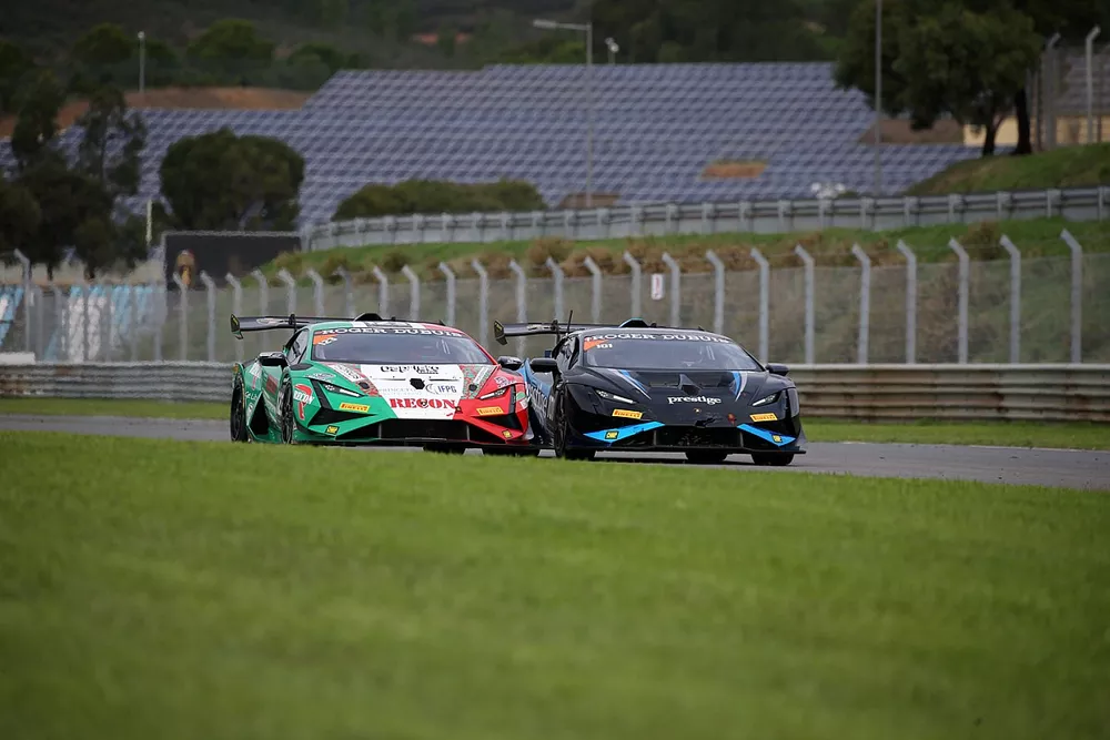 #123 Taurino Racing by D Motorsport, Hurac&aacute;n Super Trofeo EVO2, Luke Berkeley