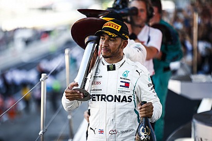 Hamilton: Mercedes ungguli Ferrari dalam perang urat saraf