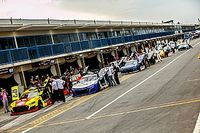 Veja como foi a corrida 1 da GT Sprint Race em Curitiba