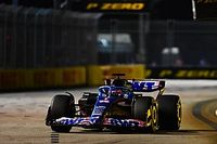 Alonso qued&oacute; decepcionado con su primer d&iacute;a en Singapur
