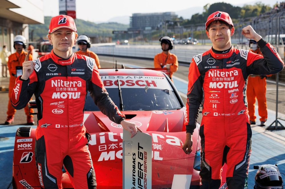 初の3時間レースをNISMOが圧倒！ 3号車Niterra、23号車MOTULがワンツー