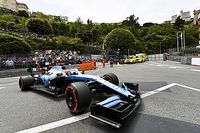 Kubica: Mamy problemy z przyczepnością i dociskiem